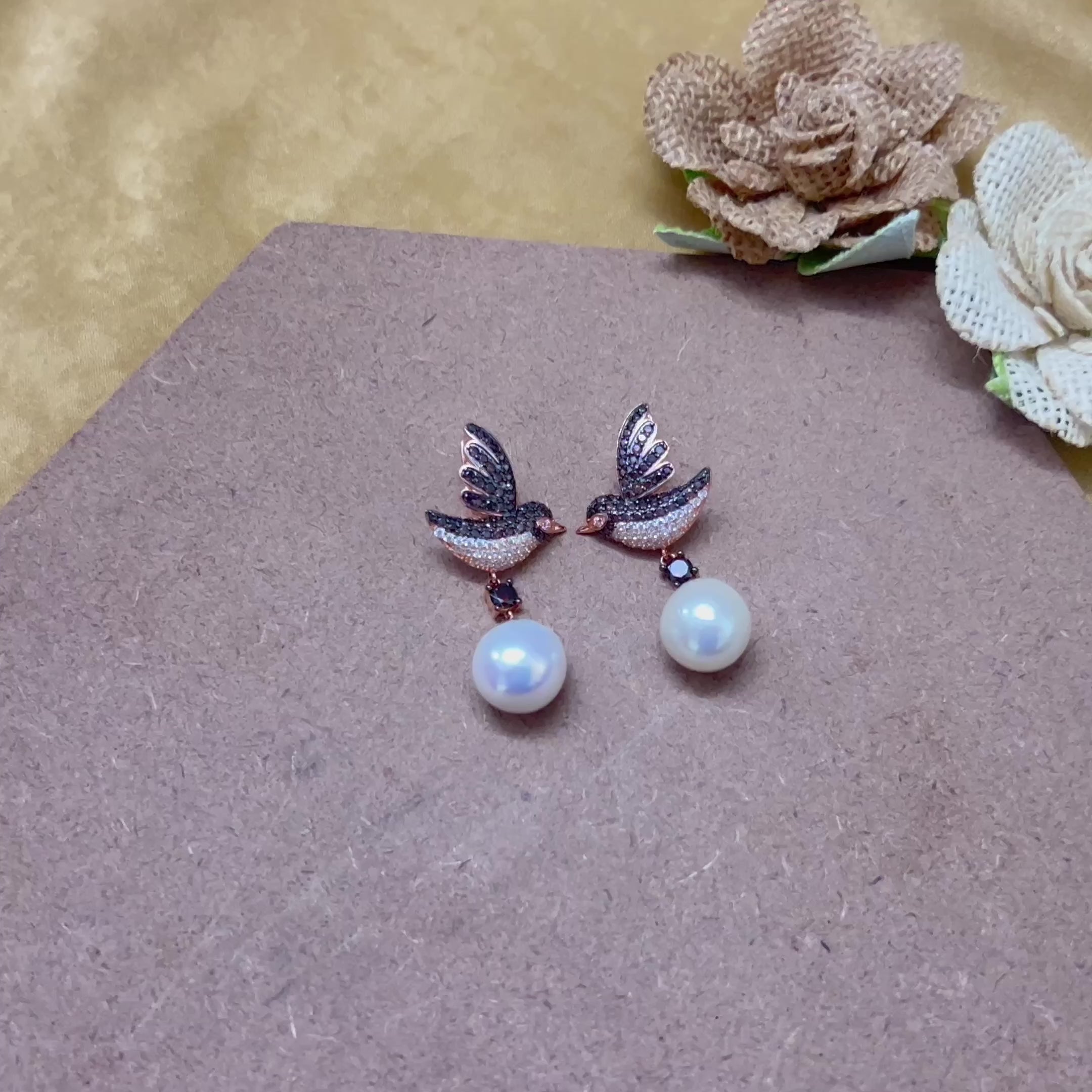 Sparrow Gleam Black pearl drop Earrings
